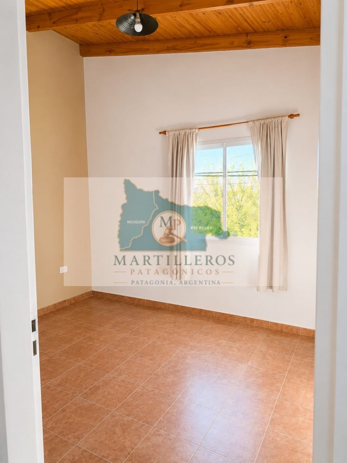 CASA + LOCAL EN VENTA