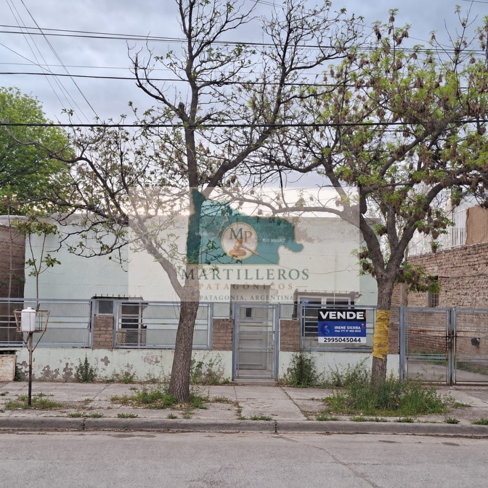 🏡 PROPIEDAD EN VENTA SOBRE CALLE ESMERALDA - MUY BUENA UBICACION