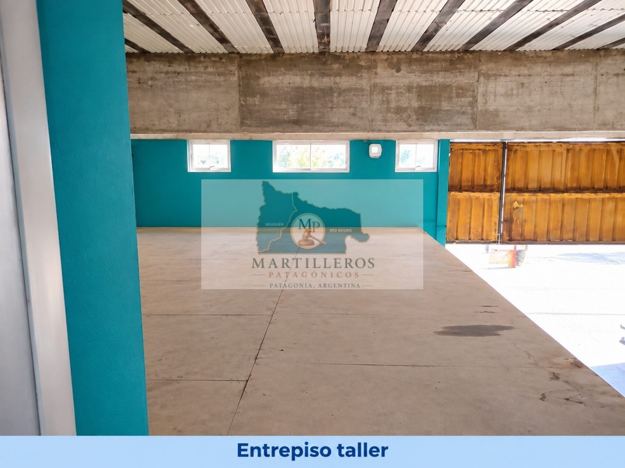 VENTA LOCAL CON ANEXOS TALLER, DEPOSITO Y VIVIENDA